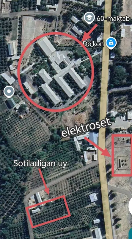 Baxmal markazida uchaska sotiladi,100 ta olma daraxti bor, kadastr bor
