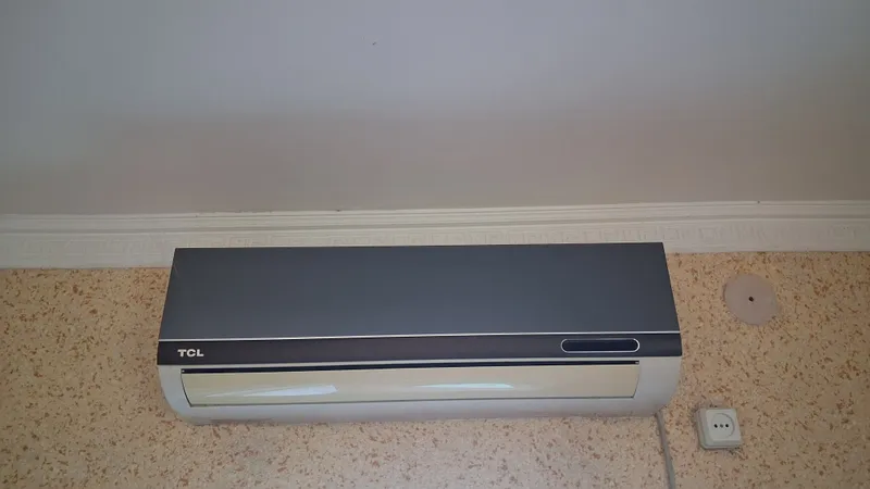TCL 2