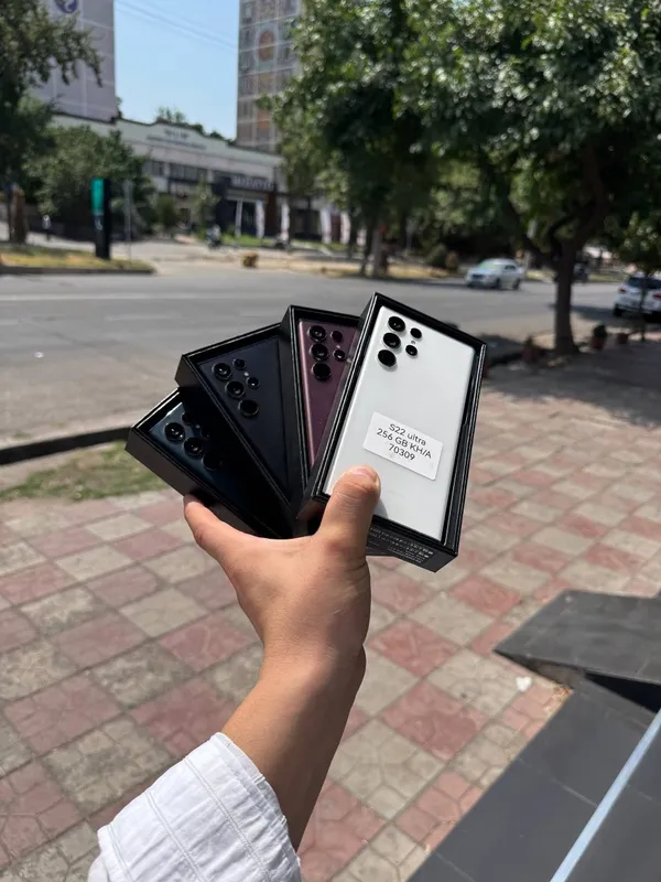 Samsung S22 Ultra 1