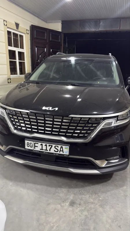 Kia karnival sotiladi 3.5 mator