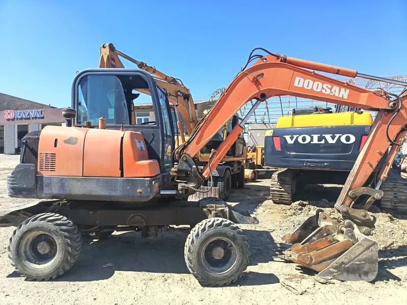 Doosan 55 w 2005 yil 5 Doosan 55 w 2005 yil 5