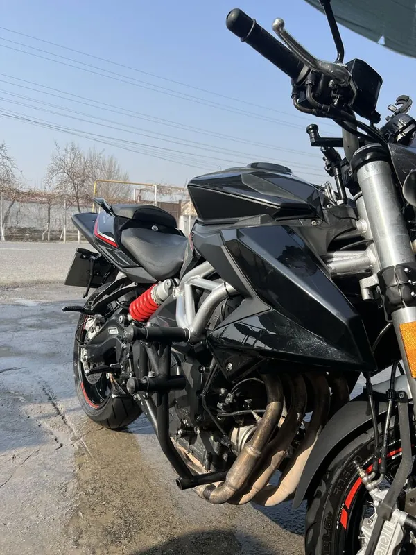 Moto Benelli Tnt600i. Italia — фото 7