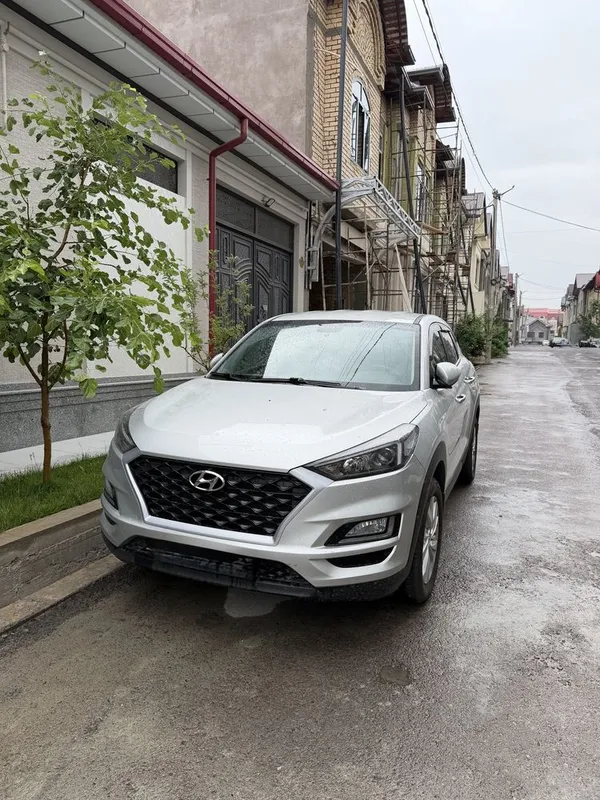 Hyundai tucson 2019 yil AWD prestige benzin!Toshkenga nasiya savdo bor