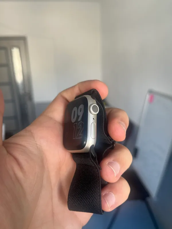 Apple Watch Series 8 41mm в идеальном состоянии 2 Apple Watch Series 8 41mm в идеальном состоянии 2