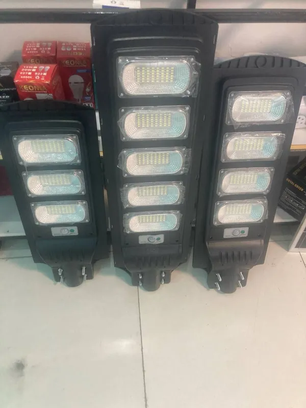 Солничний прожектор лед РКУ solar led quyosh panelli yoritgich chiroq — фото 2