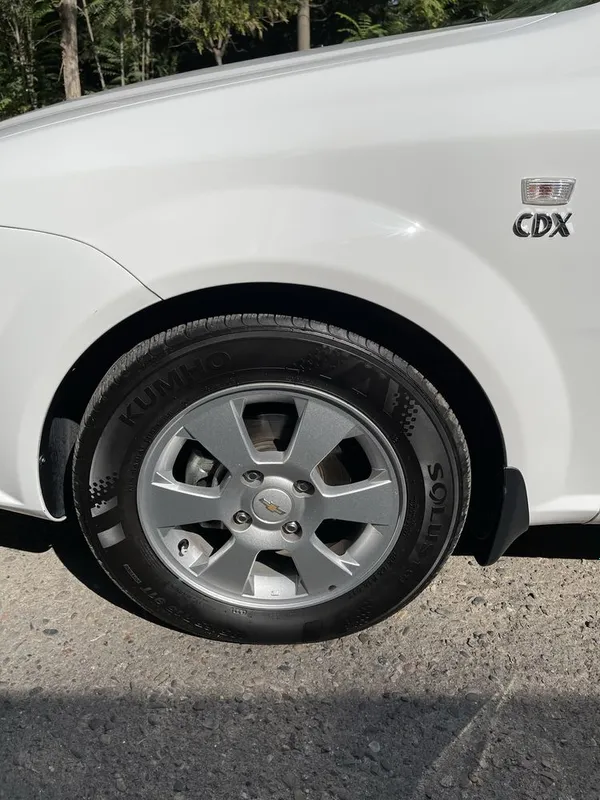 Chevrolet Gentra sotiladi 5