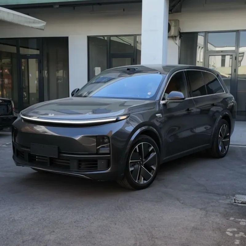 Lixiang L8 MAX restyling 2025/26 1 Lixiang L8 MAX restyling 2025/26 1