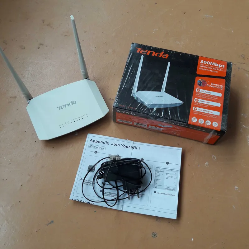 Tenda wi-fi router