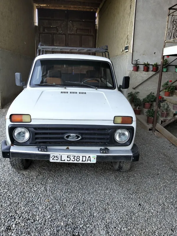 Niva 4×4 (Vaz 2121) narxini kelishamiz