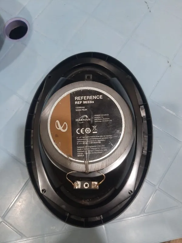 Kalonka HARMAN sotiladi holati zo'r 3 Kalonka HARMAN sotiladi holati zo'r 3
