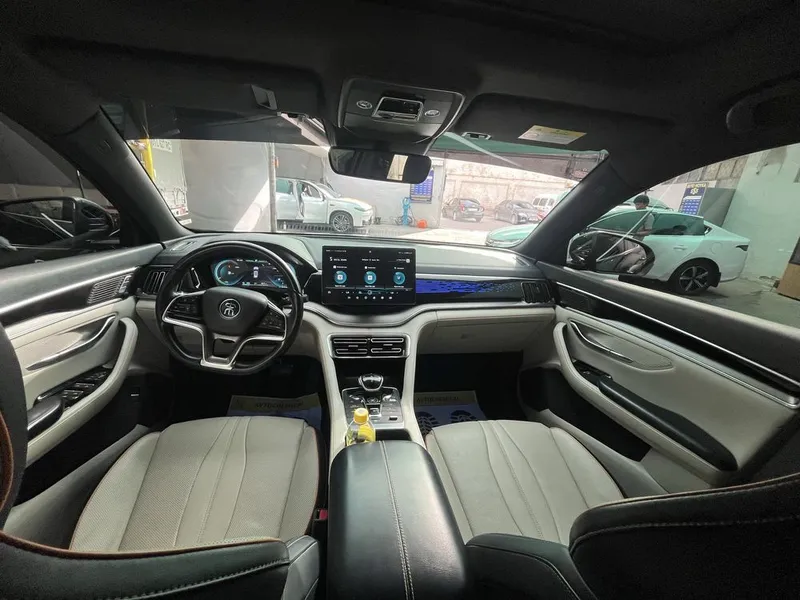 BYD song plus flagship — фото 4