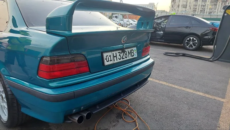 BMW E36 coupe (kupe) 3