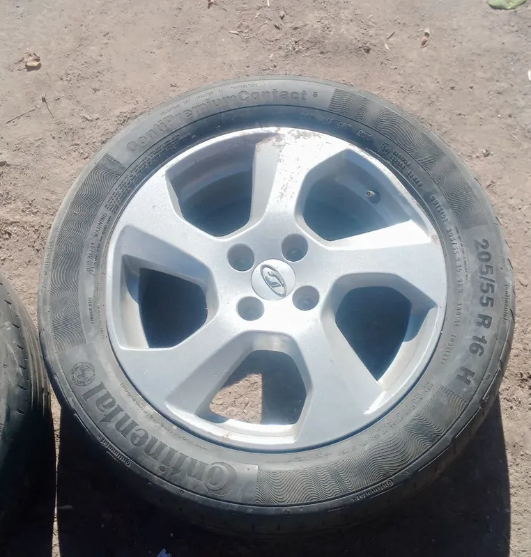 Largus R16 2 ta Biroz diskida yorilish bor — фото 6