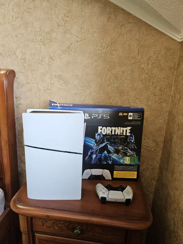Playstation 5 slim 1 Tb. 6