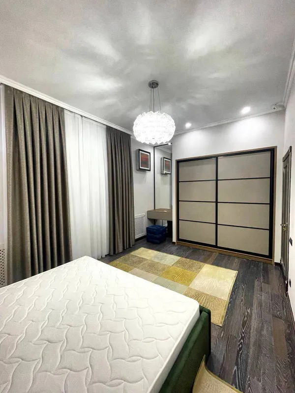 Продажа 2-комн. кв. 65 м², Мирабадский 3