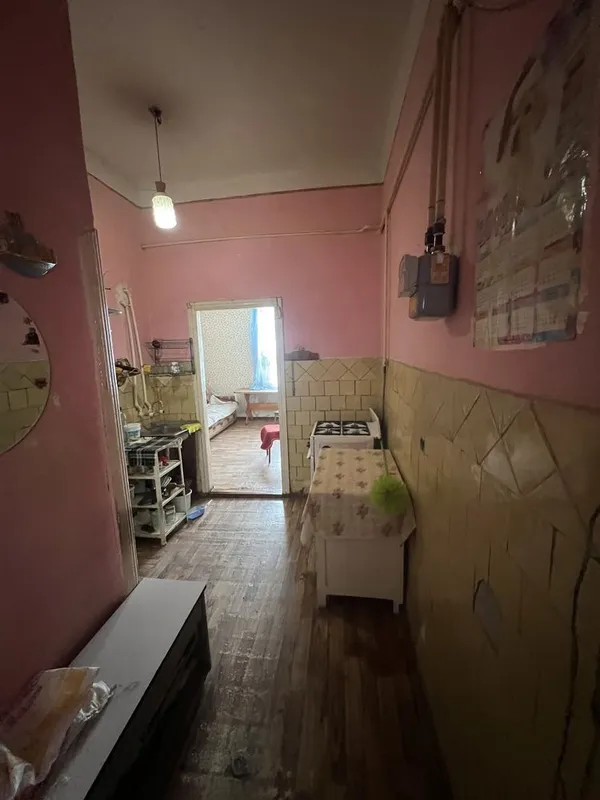 Продается двухкомнатная квартира в центре городе — фото 1