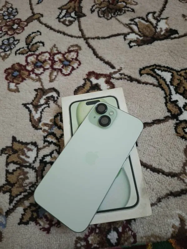 holati zòr 87yomqis 128gb iphone 15 uzi 4