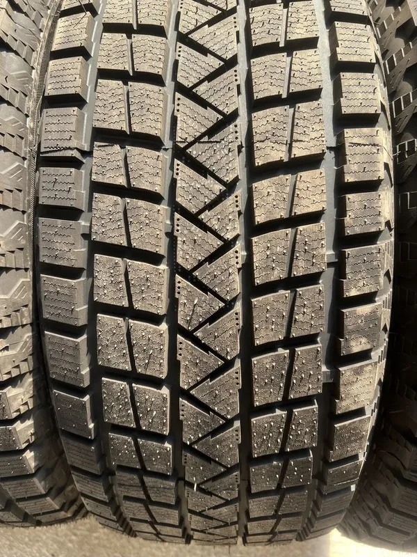 Зимные шины, 265/45R21