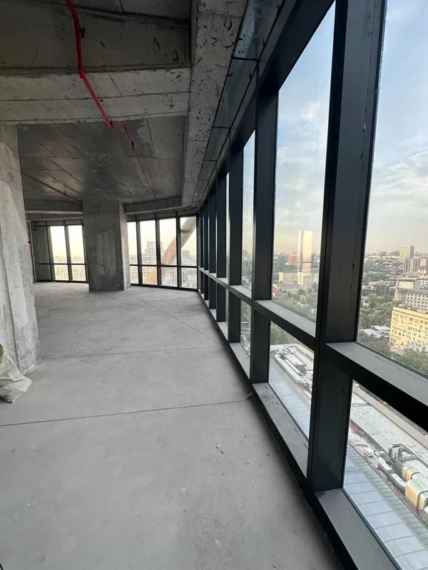 Сдается в аренду помещение в PIRAMIT TOWER! 9