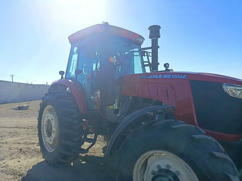 Traktor FM WORLD WD 1304E 8