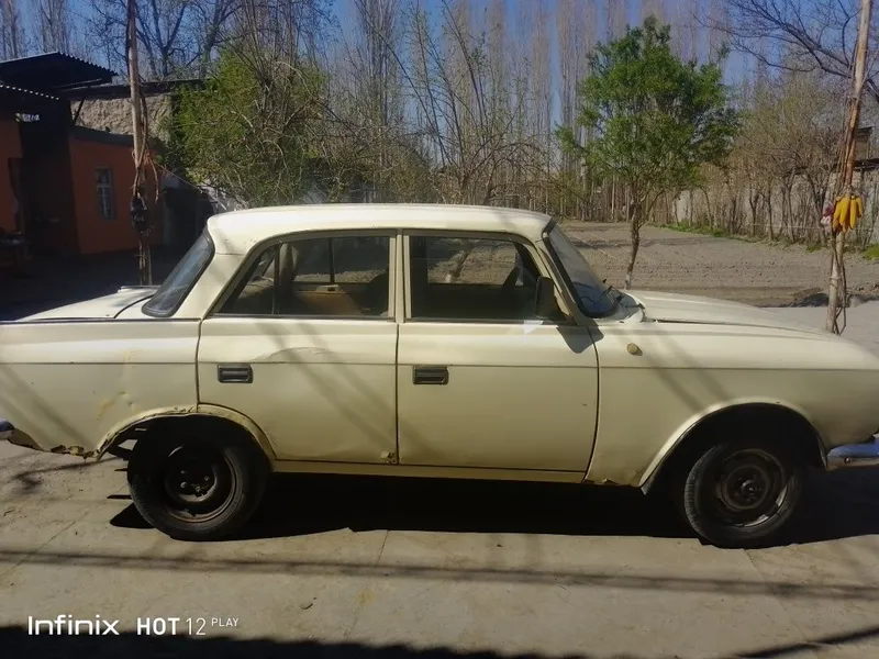 Москвич машинаси сотилади 1991 йил зор холатда — фото 3