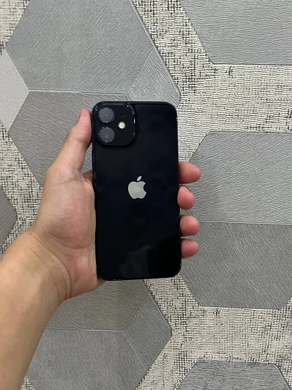 iPhone 12 Mini 1 iPhone 12 Mini 1