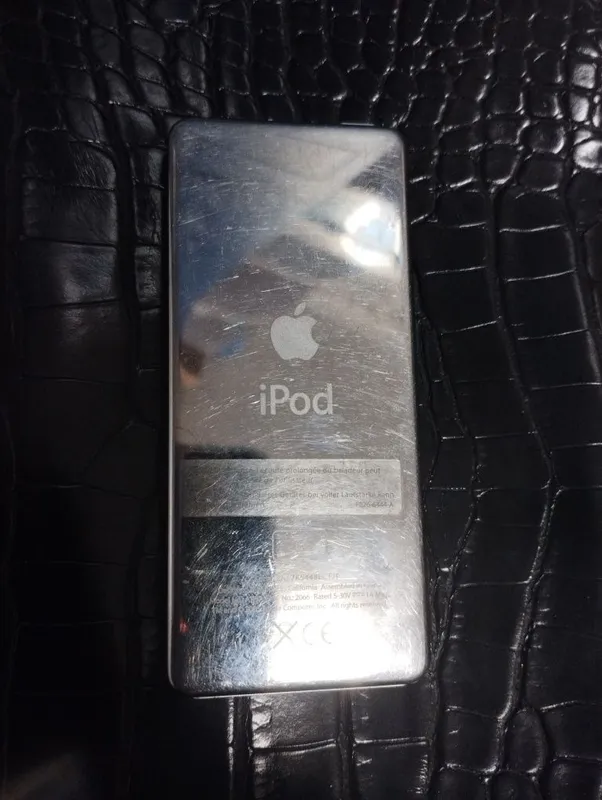 Assalom alekum Ipod Sotiladi Original 2Gb — фото 1