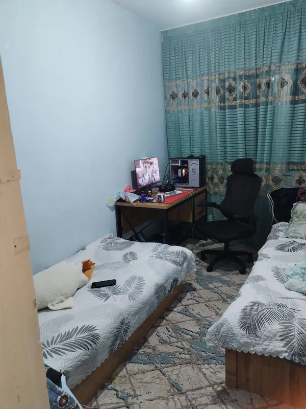 4 xonali kvartira sotiladi 7