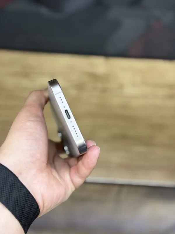 iPhone 15 Pro Natural 128gb 5 iPhone 15 Pro Natural 128gb 5