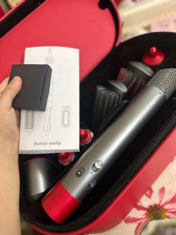 Dyson 3