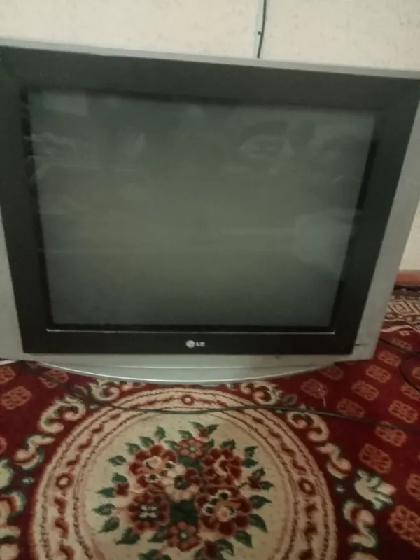 телевизор LG сотаман