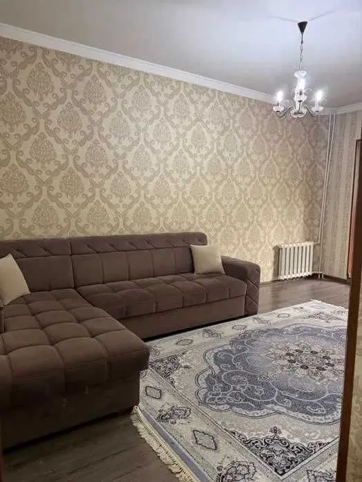 Сдается 3 комнатная квартира на БИЙ Максим Горький метро 2
