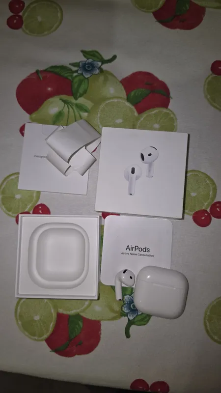 Airpods 4 ANC левый (+ кейс)