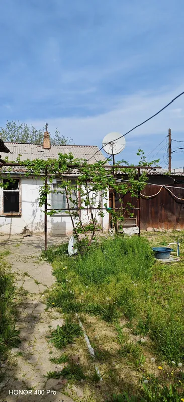 Qibray markazida 4.7 sotix hovli sotiladi 1 liniya — фото 1