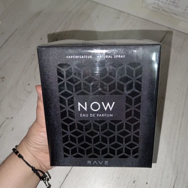 NOW-erkaklar uchun lyuks darajadagi atir. Premium