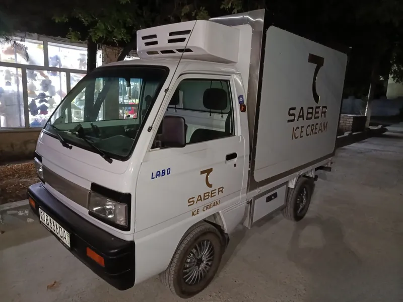 -25 gacha sovutadigan muzlatish kamerali Labo, holati juda yaxshi, yurish masofasi 12 000 1 -25 gacha sovutadigan muzlatish kamerali Labo, holati juda yaxshi, yurish masofasi 12 000 1
