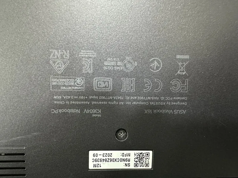 Asus vivobook X16 zapchast ekran klaviatura korpus metal — фото 4