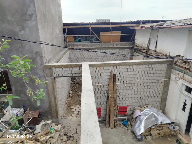 Uy quramiz tom yopamiz, Shlaka blok teramiz zabor qilamiz Quruvch 5 Uy quramiz tom yopamiz, Shlaka blok teramiz zabor qilamiz Quruvch 5