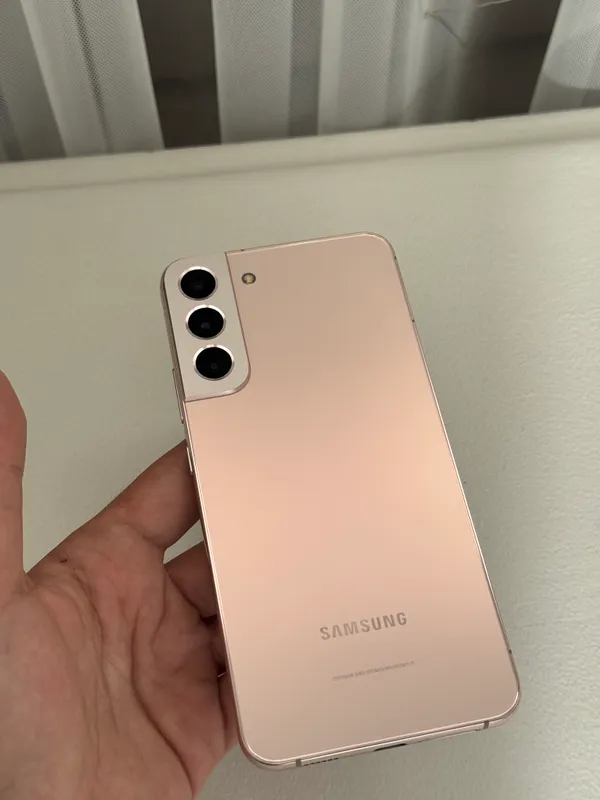 Samsung S22+ 256 ГБ / 8 ГБ RAM