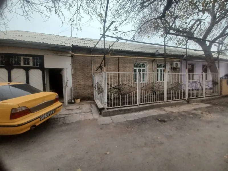 Продаётся участок 3.5 соток ориентир к/дача.