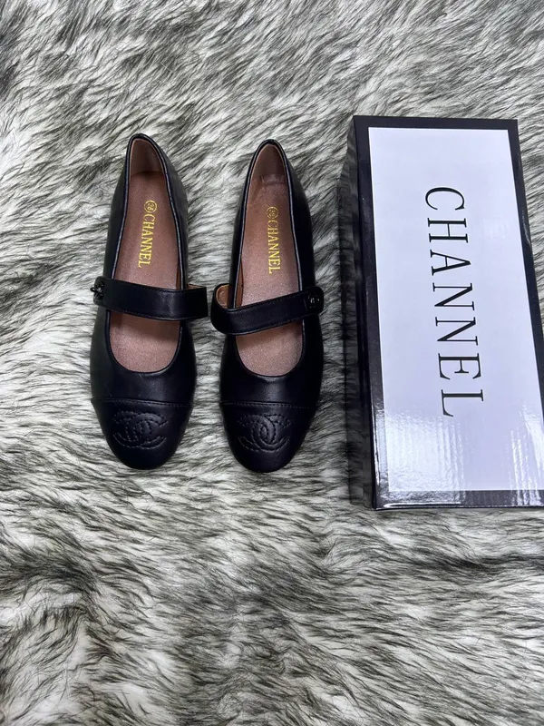 CHANEL baletka