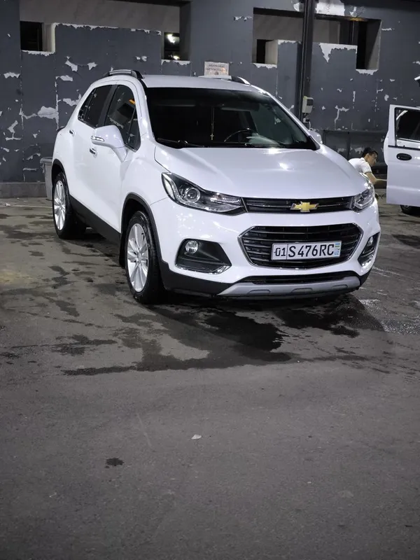 Chevrolet tracker premier 2018 — фото 5