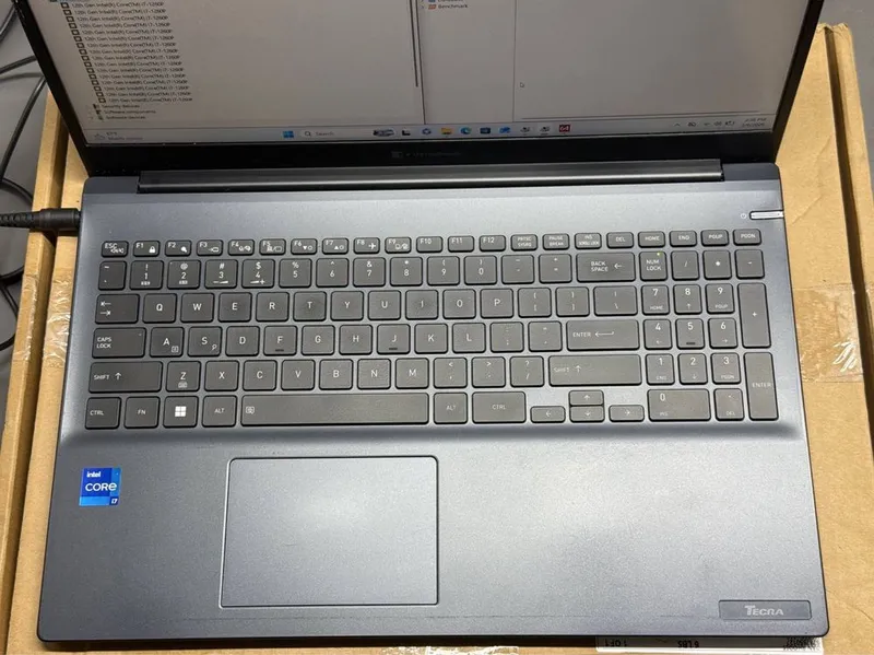 Toshiba Dynabook Core i7 12 (i5 нархида) — фото 2