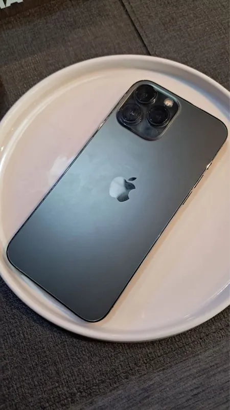 Iphone 13 pro max 2 Iphone 13 pro max 2
