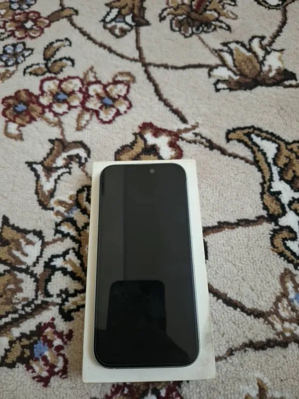 holati zòr 87yomqis 128gb iphone 15 uzi 5