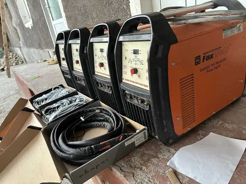 FOX Weld SAGGIO TIG300 AC DC PULSE DIGITAL Alimen mis metal quya olad 1 FOX Weld SAGGIO TIG300 AC DC PULSE DIGITAL Alimen mis metal quya olad 1