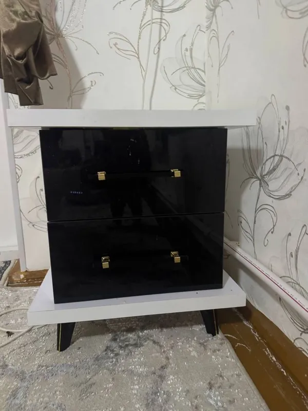 Spalni kamplekt mebel sotiladi 2 Spalni kamplekt mebel sotiladi 2