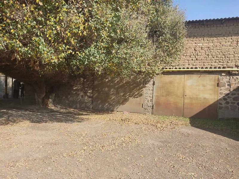 ZUDLIK BILAN!! GEOLOG mahallasida 10,5 sotixli uy sotiladi — фото 3