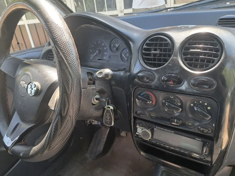 Matiz sotiladi narxini kelishtiramiz sastayanasi orta holatda yurub tu 3