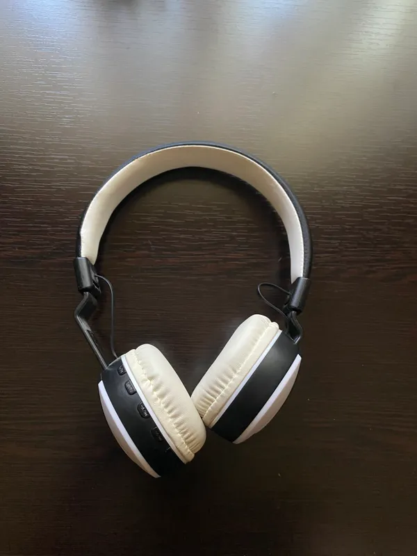 Наушник JBL